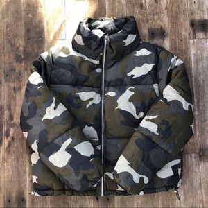 H&M camo puffer jacket